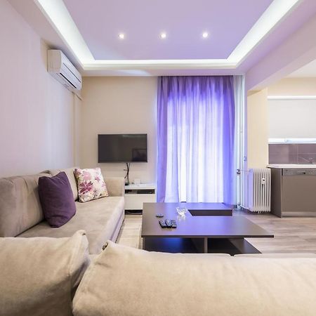 An Impressive 2 Bdr Apt In Glyfada Atény Exteriér fotografie