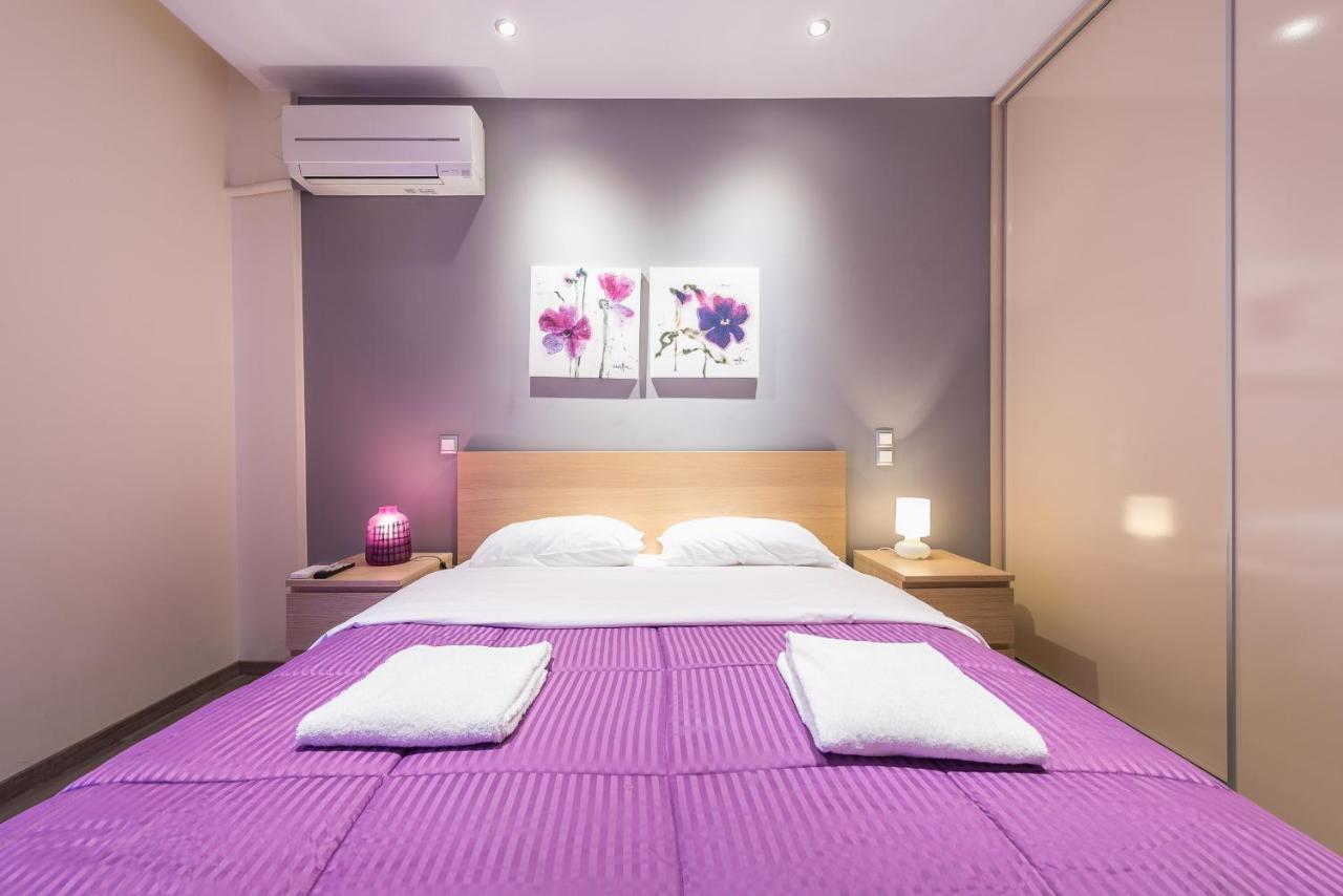 An Impressive 2 Bdr Apt In Glyfada Atény Exteriér fotografie